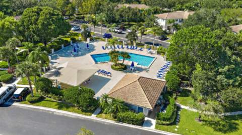 370 Prestwick Circle #2, Palm Beach Gardens FL - photo 11 of 38