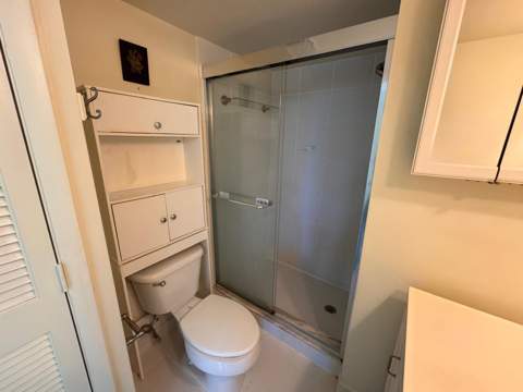 9660 Sunrise Lakes Boulevard #202, Sunrise FL - photo 18 of 32