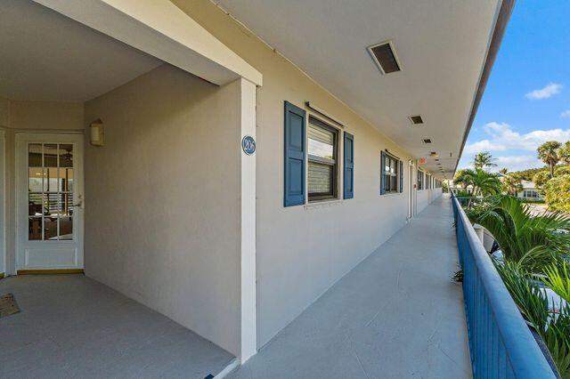 2 bedroom Condominium at 755 Saturn Street #H206, Jupiter Inlet Condo, Jupiter — photo 2