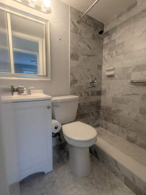 100 Kingswood, West Palm Beach FL - photo 10 of 35