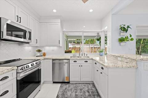 38 SW 10th Avenue, Boca Raton FL - photo 18 of 49