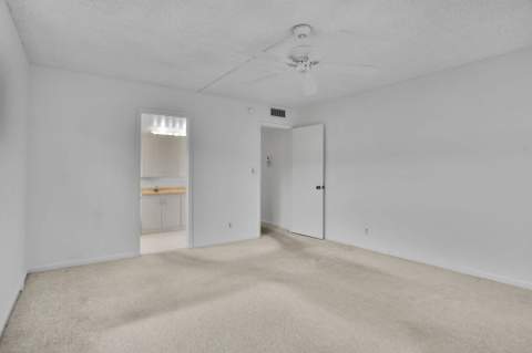 3002 Portofino Isle #M3, Coconut Creek FL - photo 23 of 33