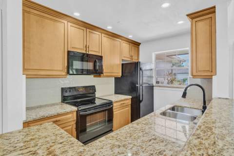 1360 SE High Point Way #A, Delray Beach FL - photo 15 of 60