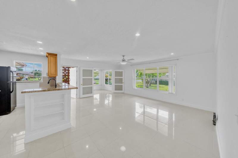 2 bedroom Condominium at 1360 SE High Point Way #A, High Point Of Delray Sec 6 Condo, Delray Beach — photo 4