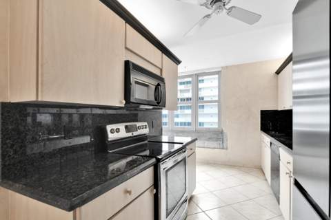 1180 S Ocean Boulevard #0085, Boca Raton FL - photo 13 of 48