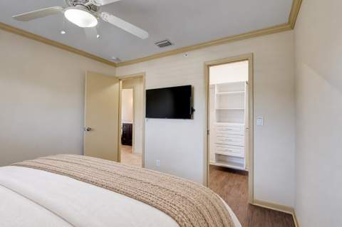 1086 SW 28th Avenue, Boynton Beach FL - photo 15 of 32