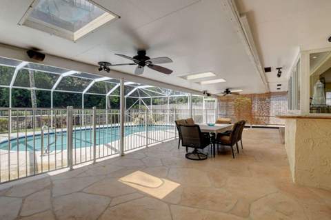 1086 SW 28th Avenue, Boynton Beach FL - photo 22 of 32