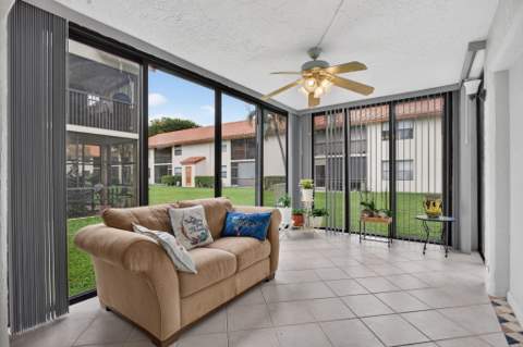 305 Congressional Way, Deerfield Beach FL - photo 22 of 26