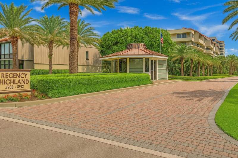 1 bedroom Townhouse at 3908 S Ocean Boulevard #124, Regency Highland Club Condo, Highland Beach — photo 3