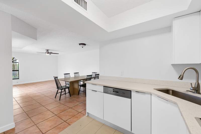3 bedroom Townhouse at 3770 Village Drive #B, Le Village De Provence, Delray Beach — photo 4