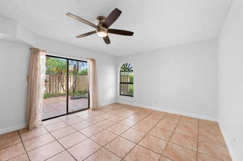 3770 Village Drive #B, Delray Beach FL - photo 7 of 26