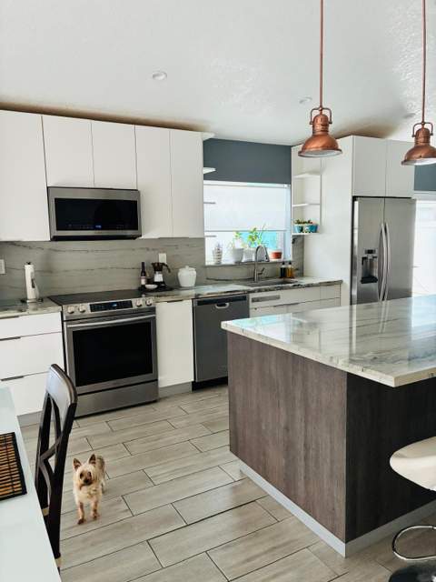 1051 NW 191st Avenue, Pembroke Pines FL - photo 8 of 17