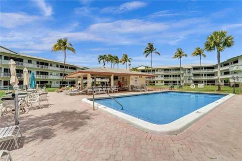 5300 Washington Street #K330, Hollywood FL - photo 22 of 29