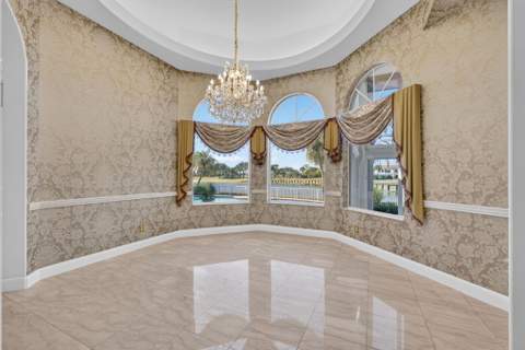 10248 Heronwood Lane, West Palm Beach FL - photo 19 of 100