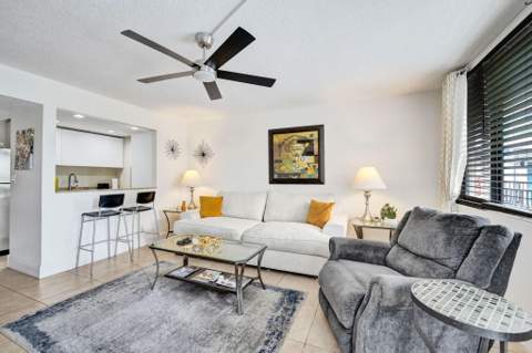 1901 N Andrews Avenue #Apt 214, Wilton Manors FL - photo 7 of 36