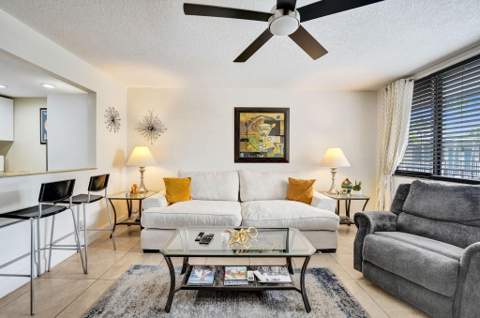 1901 N Andrews Avenue #Apt 214, Wilton Manors FL - photo 10 of 36