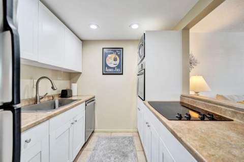 1901 N Andrews Avenue #Apt 214, Wilton Manors FL - photo 16 of 36