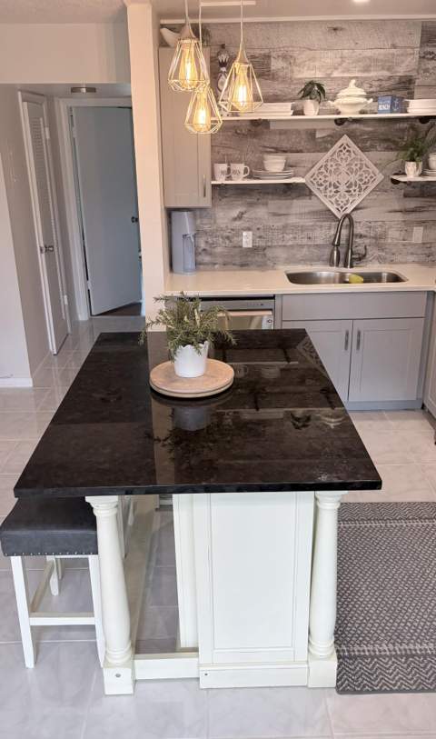 185 Canterbury H, West Palm Beach FL - photo 8 of 32