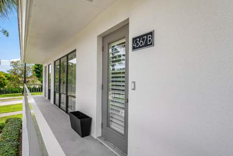 4367 N Quail Ridge Drive #B, Boynton Beach FL - photo 6 of 42
