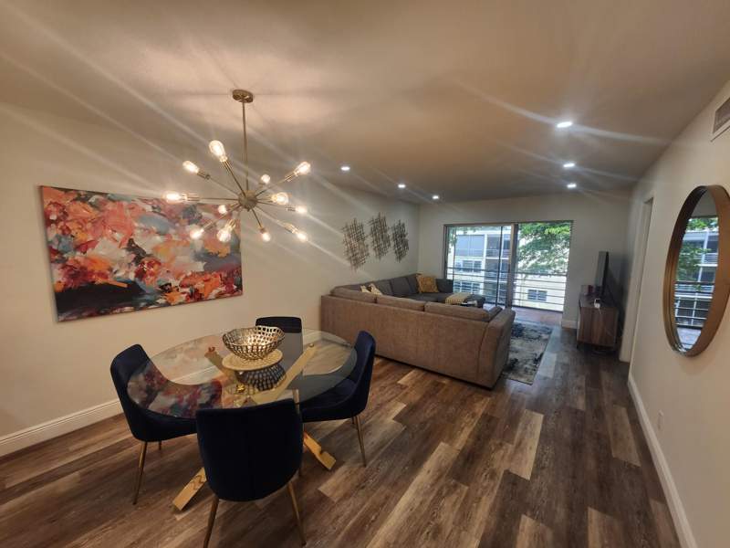 2 bedroom Condominium at 351 Cambridge Road #311, Cambridge House West, Hollywood — photo 5