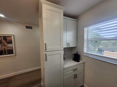 351 Cambridge Road #311, Hollywood FL - photo 12 of 32