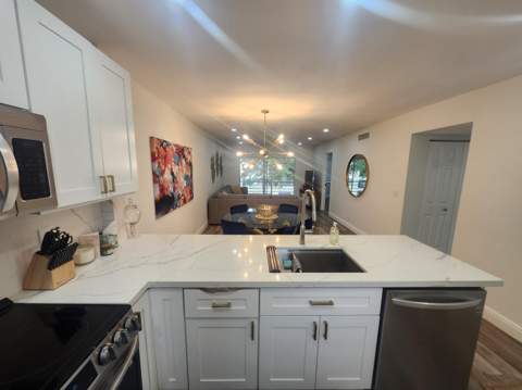 351 Cambridge Road #311, Hollywood FL - photo 13 of 32