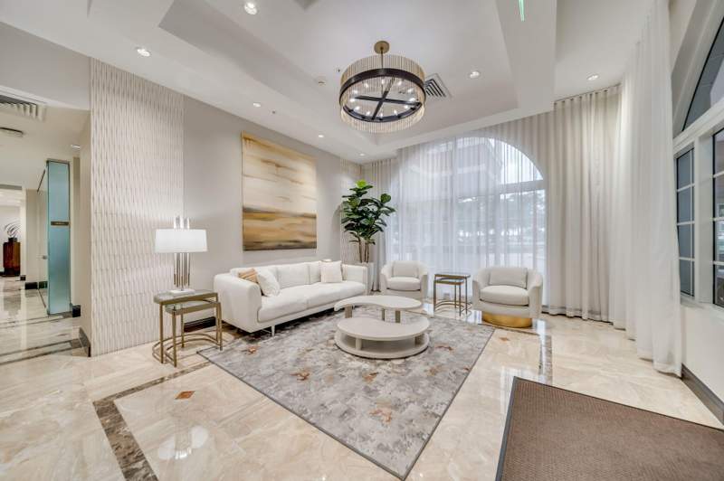 2 bedroom Condominium at 2011 N Ocean Boulevard #302, Vue Residences & Beach C, Fort Lauderdale — photo 3
