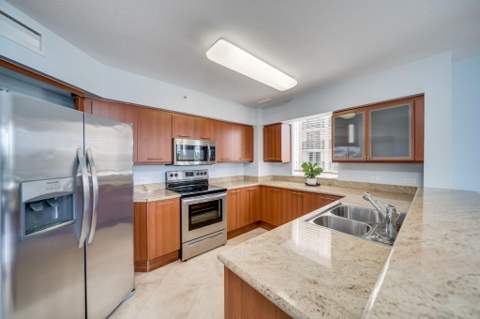 2011 N Ocean Boulevard #302, Fort Lauderdale FL - photo 13 of 31