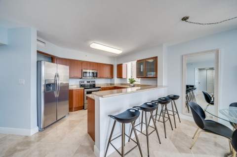 2011 N Ocean Boulevard #302, Fort Lauderdale FL - photo 14 of 31
