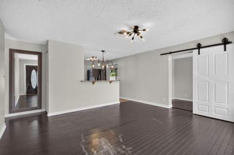 2511 NE 9th Terrace, Pompano Beach FL - photo 7 of 57