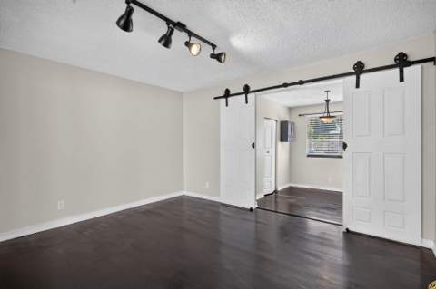 2511 NE 9th Terrace, Pompano Beach FL - photo 16 of 57