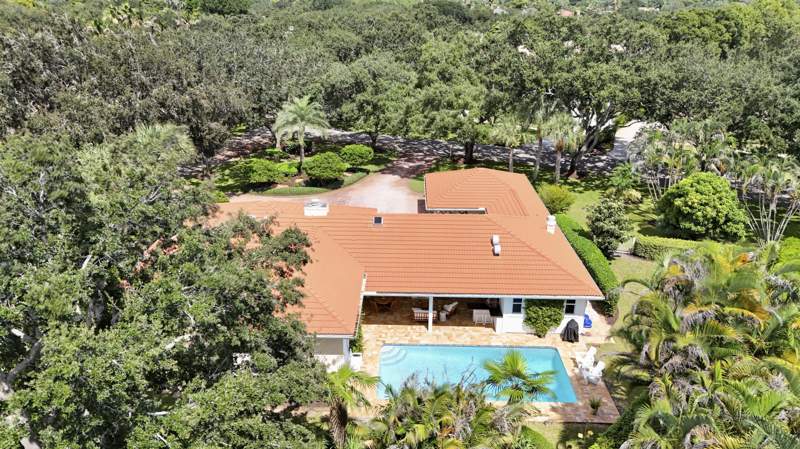 3 bedroom Single Family Residence at 18456 SE Heritage Oaks Lane, Heritage Oaks, Tequesta — photo 3