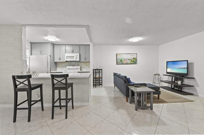1 bedroom Condominium at 120 High Point Boulevard #C, High Point Of Delray Beach Condo Sec I, Delray Beach — photo 3