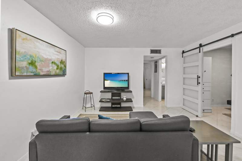 1 bedroom Condominium at 120 High Point Boulevard #C, High Point Of Delray Beach Condo Sec I, Delray Beach — photo 5