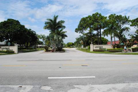 815 Salem Lane, Lake Worth FL - photo 6 of 37