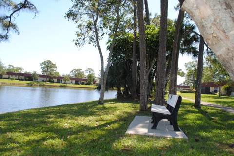 815 Salem Lane, Lake Worth FL - photo 17 of 37
