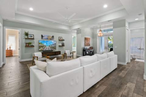 2532 SE Jason Place, Port St. Lucie FL - photo 23 of 78