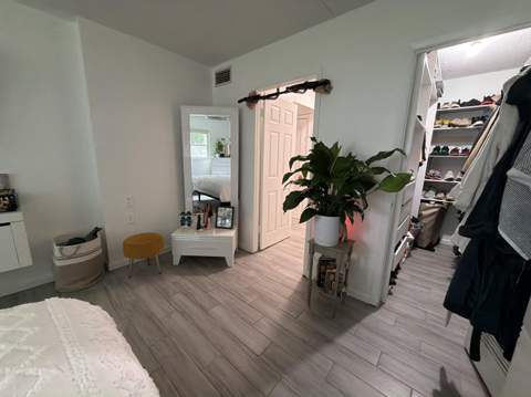 320 NE 12th Avenue #105, Hallandale Beach FL - photo 13 of 46