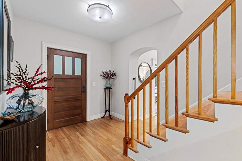 6 bedroom Single Family Residence at 613 S Lakeside Drive, Lake Worth Town Of Add 1, Lake Worth Beach — photo 4