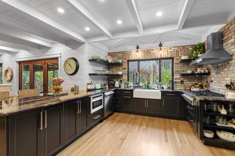 613 S Lakeside Drive, Lake Worth Beach FL - photo 17 of 56