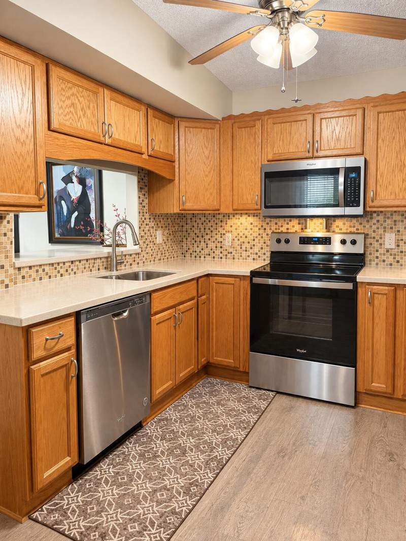 2 bedroom Condominium at 7642 Tahiti Lane #101, Lucerne Pointe One,Two,Three Four,Seven,Eight,Nine, Lake Worth — photo 4