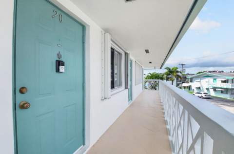 2290 Sunset Avenue #20, Lake Worth Beach FL - photo 13 of 19