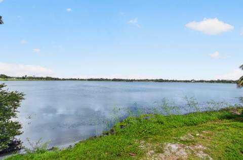 2290 Sunset Avenue #20, Lake Worth Beach FL - photo 19 of 19