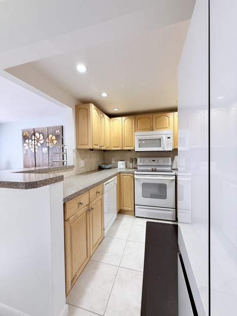 43 Tilford C, Deerfield Beach FL - photo 11 of 40