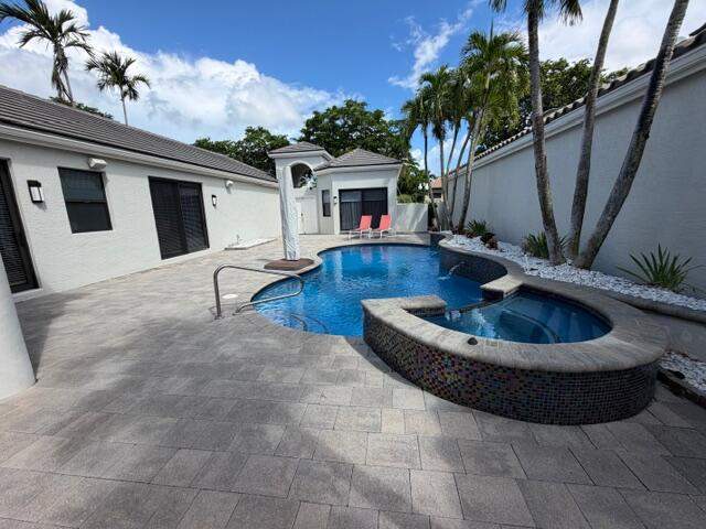 4 bedroom Single Family Residence at 3549 NW Clubside Circle, Clubside At Woodfield Country Club, Boca Raton — photo 4