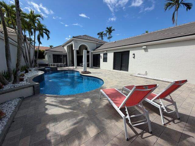 4 bedroom Single Family Residence at 3549 NW Clubside Circle, Clubside At Woodfield Country Club, Boca Raton — photo 2