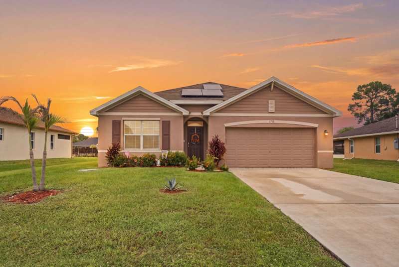 4 bedroom Single Family Residence at 1771 SW Lofgren Avenue, Port St Lucie Section 19, Port St. Lucie — photo 1