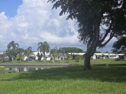 2041 W Woolbright Road #H101, home for sale in Boynton Beach 33426