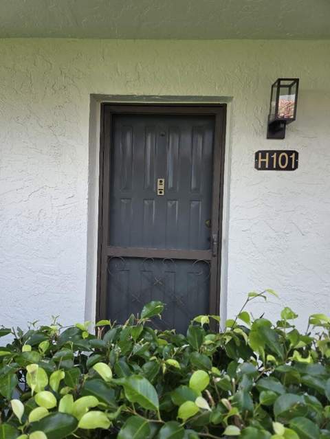 2041 W Woolbright Road #H101, Boynton Beach FL - photo 11 of 16