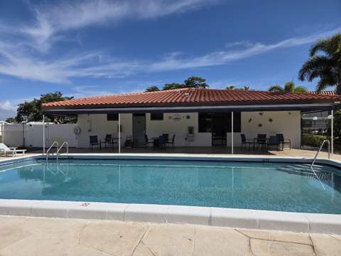 2041 W Woolbright Road #H101, Boynton Beach FL - photo 14 of 16